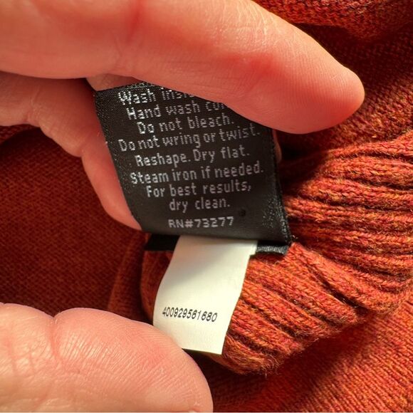 Marc Antony Burnt Orange V-Neck Sweater Size Medium - Picture 6 of 6